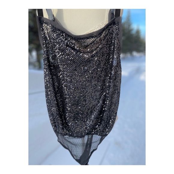 Free People Metallic Shimmer & Shine Bodysuit Night Sz XS NWT Black Silver - Picture 4 of 13